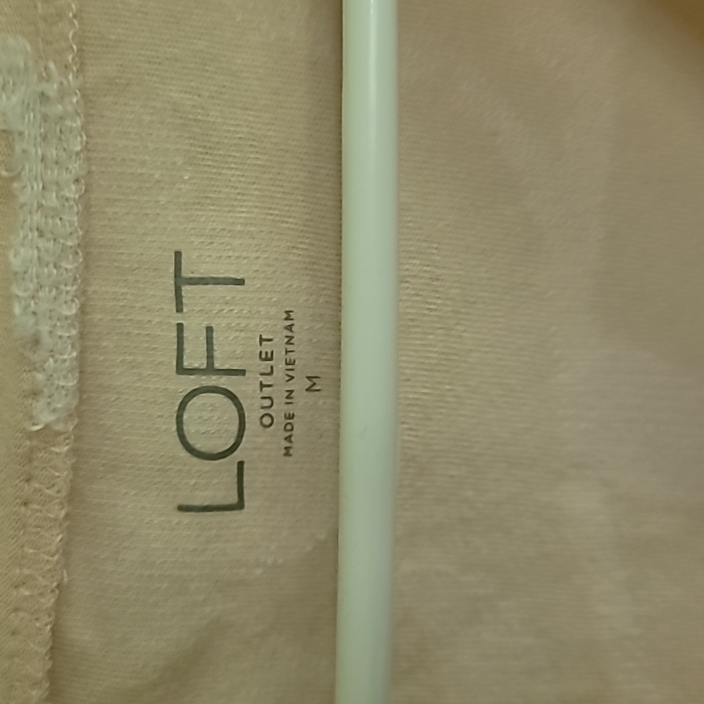 LOFT short sleeve t shirt with flowers size medium - Picture 2 of 5